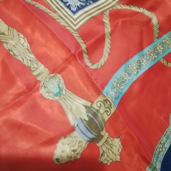 Italy 100% Silk Square Scarf Crest With Lions And Flordelie Venice Sc2 - Picture 5 of 11